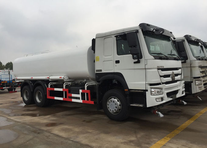 탱크차 ISO에 물을 주는 20CBM 물운반차 SINOTRUK  HOWO LHD 6X4 물