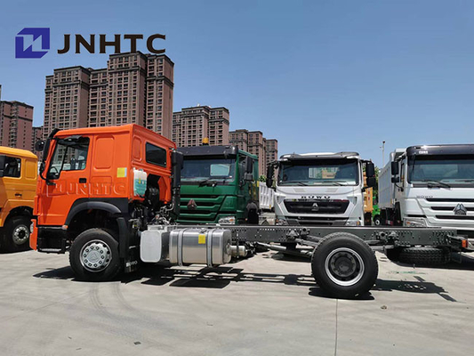 시노트루크 호워 6 Wheeler 카미오네타 화물 트럭 4x2 드라이브
