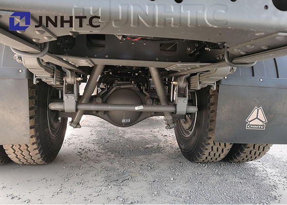 고기류 266 에이치피 동안 SINOTRUCK 호워 4x2 냉동 트럭