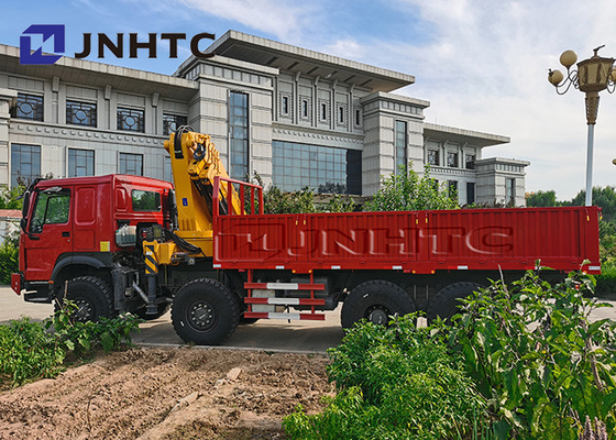 30t 13t 크레인과 시노트럭 호워 8x8 전륜 구동 화물 트럭