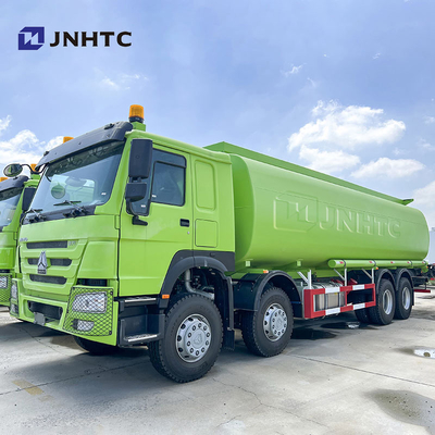 Sinotruck HOWO 371HP 중유 탱커 트럭 8X4 20000L