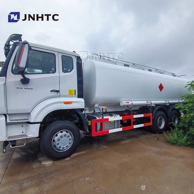 팔려고 내놓 SINOTRUK HOHAN 6X4 연료 전달 디젤 엔진 탱커 트럭