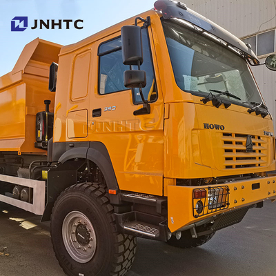 디젤 연료 유형 시노트럭 호우 4륜 구동 트럭 6x6 380hp 덤프 트럭
