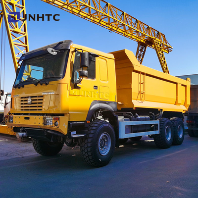 디젤 연료 유형 시노트럭 호우 4륜 구동 트럭 6x6 380hp 덤프 트럭