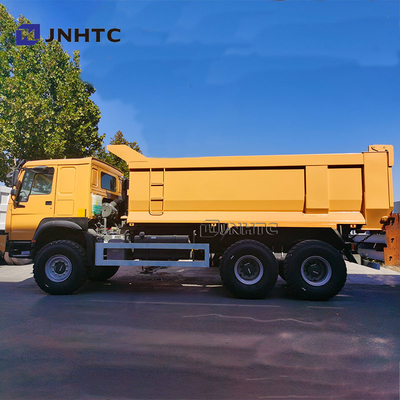 디젤 연료 유형 시노트럭 호우 4륜 구동 트럭 6x6 380hp 덤프 트럭