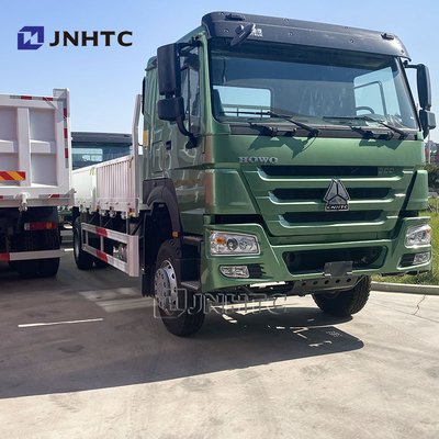 ODM HOWO 트럭 울타리 화물 트럭 4X2 300HP 6 바퀴 화물 트럭