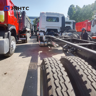 샤크맨 L3000 중량 화물 트럭 체시 4x2 210hp 6 바퀴 체시