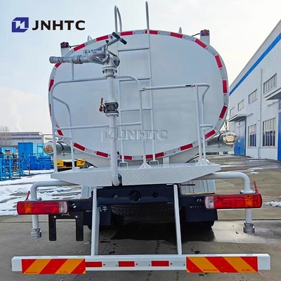 뜨거운 BEIBEN 물 탱크 물 분사 트럭 6X4 300HP/380HP 10 바퀴 25m3 판매