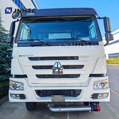 시노트룩 HOWO 연료 탱크 트럭 8X4 400HP 28000L 35000L 30000lL 고품질