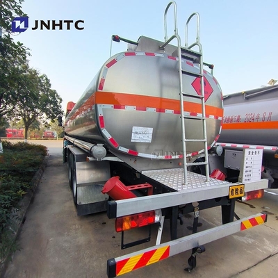 NEW FAW J6L 350HP 8X4 28000L 35000L 30000lL 연료 탱크 트럭 고품질