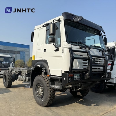 SINOTRUK HOWO 4X4 화물 차량 변속기 무게 트럭 차체 좋은 가격