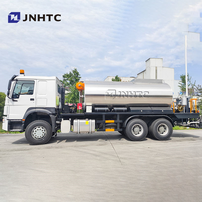 HOWO 지능형 비텀 스프레더 아스팔트 분사 장비 트럭 6X4 336HP 판매