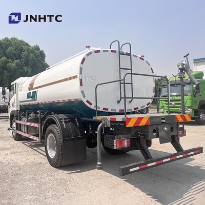 뜨거운 판매 시노트럭 HOWO 6X4 320-450HP 20m3 물 보저 탱커 스프링클러 탱크 트럭