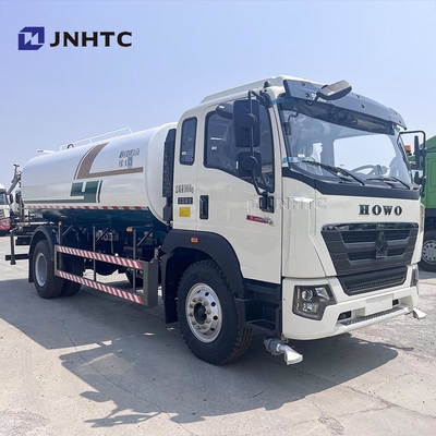 뜨거운 판매 시노트럭 HOWO 6X4 320-450HP 20m3 물 보저 탱커 스프링클러 탱크 트럭