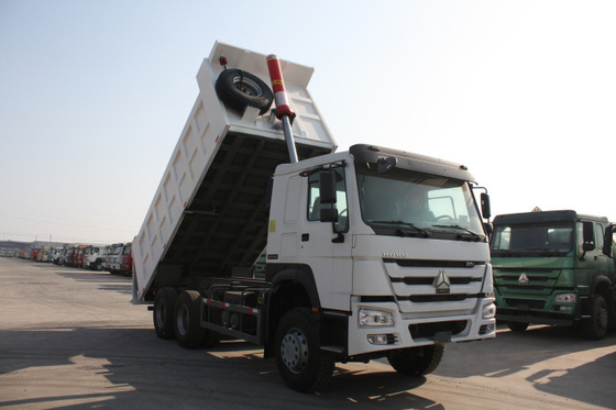 백색에게 색깔 Sinotruk Howo7 덤프 트럭 40T 20M3 수용량 LHD HYVA 들기