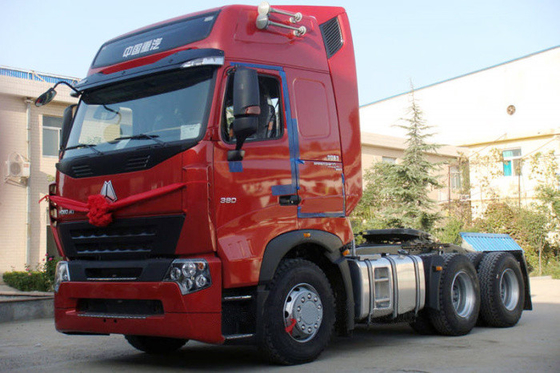 Howo A7 유로 II 앞으로 10와 2 반전 전송을 가진 371HP 원동기 트럭