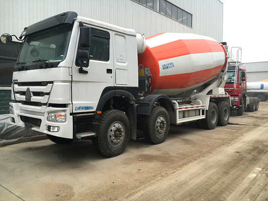빨간 백색 색깔에 있는 266-371hp Euro2 Euro3 HOWO A7 트럭 구체 믹서 8x4 10cbm