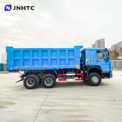 호우 40 톤 덤프 트럭 6x4 수동 변속기 336HP 10 바퀴 유로 2 표준 디젤 연료 티퍼 트럭
