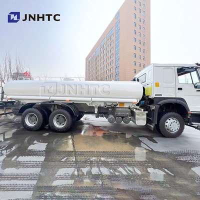 저렴한 가격 스프링클러 탱크 트럭 HOWO 물 탱크 트럭 6X4 400HP