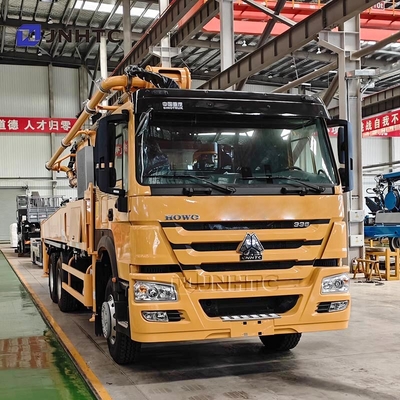 HOWO 6X4 콘크리트 펌프 트럭 Euro3 32m 336hp 콘크리트 펌프 트럭