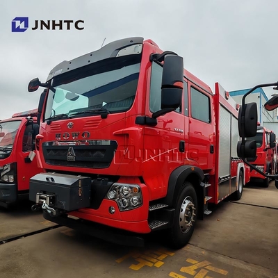 호우 TX 소방 트럭 5000L 물 폼 탱커 4X4 크레인 트럭