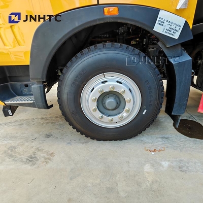 호우 TX 도로 소금 분산기 눈 녹기 기계 6X4 350HP 적합한 눈 청소 트럭