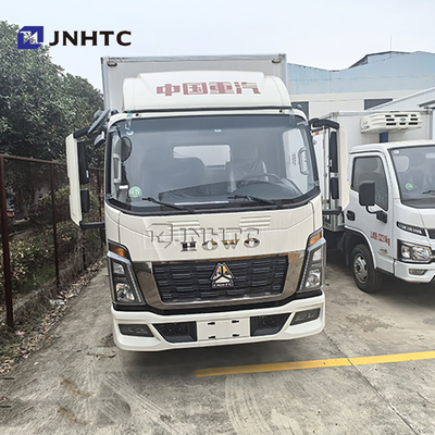 가벼운 로딩 박스 사용 된 화물 트럭 270HP 4x2 6.8m 화물 밴 좋은 가격으로 판매