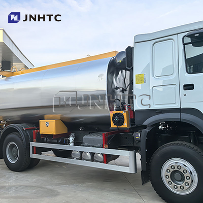 Hot Howo 6x4 340HP 15000 리터 연료 오일 탱크 트럭 판매