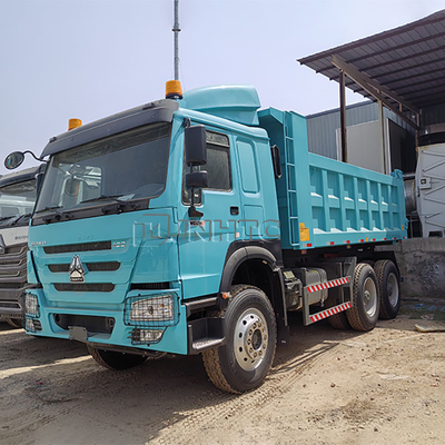 신품 시노트럭 HOWO 좌회전 설계 20톤 용량 6X4 10 휠 덤프 트럭