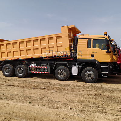 시노트럭 HOWO Tx 덤퍼 트럭 8X4 371HP 12 휠 40톤 오른쪽 드라이브 저가의 티퍼 트럭