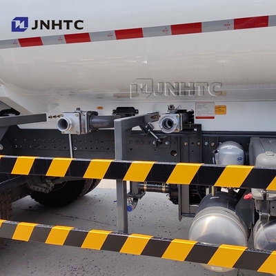 호우 NX 6x4 10 휠 스프레이 물통 물 탱크 트럭 15000 20000 리터