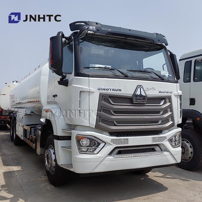 호우 NX 오일 탱커 트럭 6X4 380HP 30000 리터 연화성 액체 운송 트럭