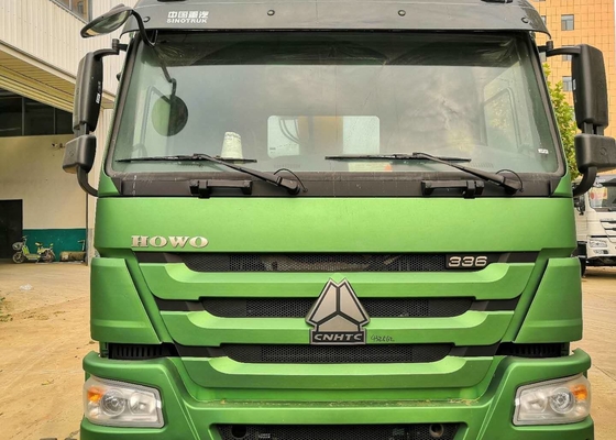12T 6x4 포좌 트럭은 Sinotruk Howo7 녹색의 붐 기중기를 거치했습니다