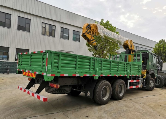 12T 6x4 포좌 트럭은 Sinotruk Howo7 녹색의 붐 기중기를 거치했습니다