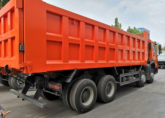 SINOTRUK 371 HP 8×4 덤프 트럭 덤프 트럭 28CBM를 적재하는 50 톤