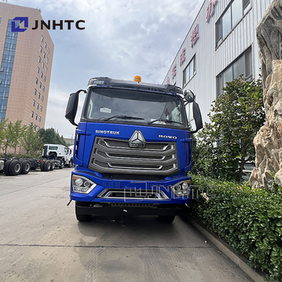 새로운 HOWO NX 8*4 자동 콘크리트 믹서 트럭