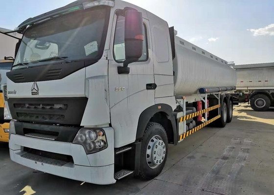 371hp 6x4 연료 탱크 트럭 SINOTRUK HOWO A7 10는 21cbm 수용량을 선회합니다