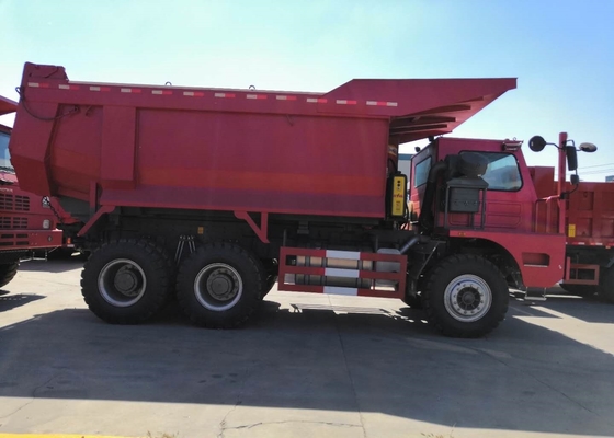 ZZ5707S3840AJ Sinotruk 광업 팁 주는 사람 트럭 75km/H 최고 속도