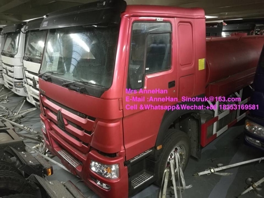 Sinotruk Howo7 고압 물 탱크 트럭 4000 갤런 왼손 드라이브 6X4