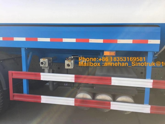 6 x 4 Sinotruk Howo7의 분무 장치를 가진 20000L 371hp 물 탱크 트럭
