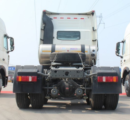 백색 SINOTRUK 371HP 원동기 트럭 10 타이어 Howo 트랙터 머리 트럭