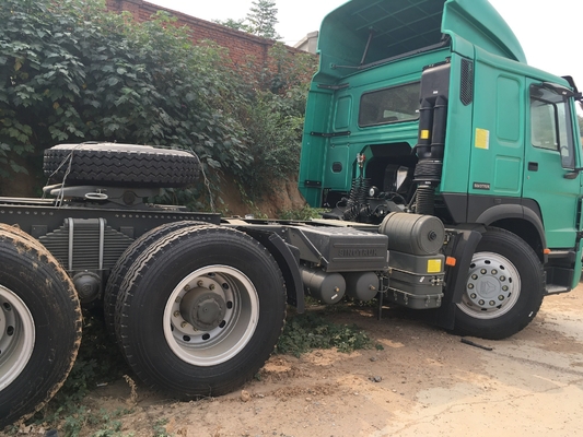 371hp SINOTRUK HOWO 6*4 원동기 트럭 백색 색깔 디젤 엔진