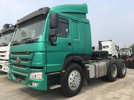 371hp SINOTRUK HOWO 6*4 원동기 트럭 백색 색깔 디젤 엔진