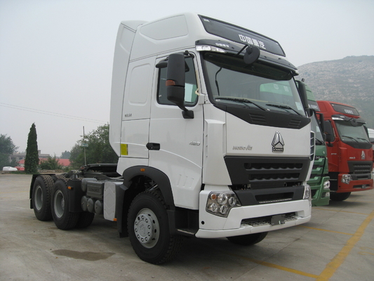 통과되는 백색 색깔 Iso에 있는 336hp 유로 3 Howo A7 Howo 트랙터 트럭
