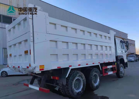 SINOTRUK 375hp 20CBM HOWO는 덤프 트럭 초침 5600*2300*1500mm를 사용했습니다