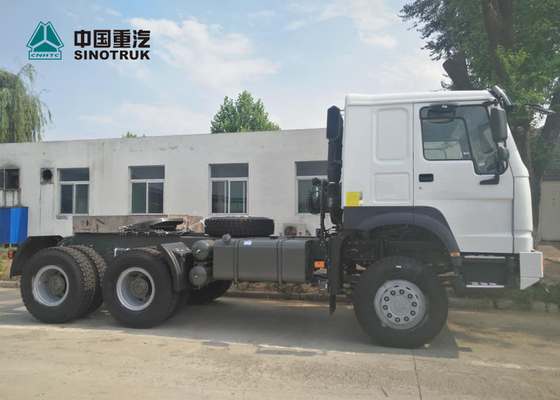 SINOTRUK HOWO 원동기 트럭 유로 2 371HP 6x6 가득 차있는 바퀴 드라이브 트랙터 트럭