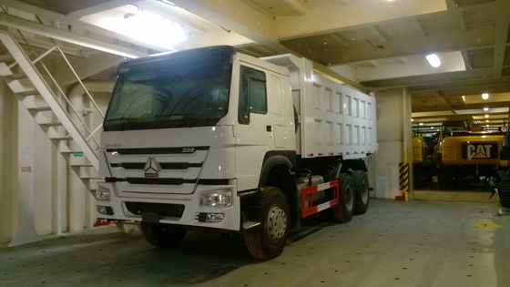 10의 바퀴 Lhd Euro2를 가진 Sinotruk Howo 팁 주는 사람 트럭 336hp 18M3 중앙 드는 6x4