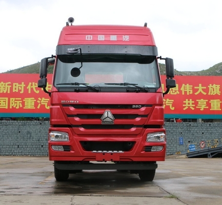 빨간 시노트루크 호워 6x4 세미 원동력 트럭 10 Wheeler 트랙터 트럭