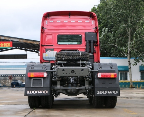 빨간 시노트루크 호워 6x4 세미 원동력 트럭 10 Wheeler 트랙터 트럭