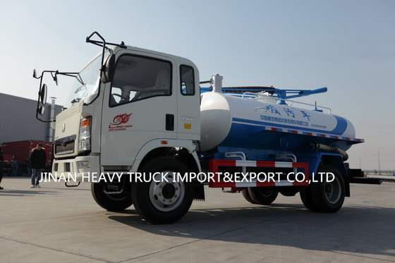 대변 수집 하수 진공 흡착 트럭 SINOTRUK 빛 호워 5000 리터